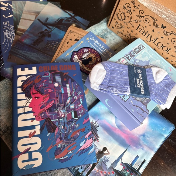 Fairyloot Other - Fairyloot Full December YA box Chloe Gong